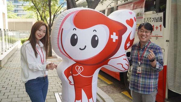 SK가스와 관계사 구성원들이 올해 세 번째 헌혈 캠페인을 진행하고 있다.