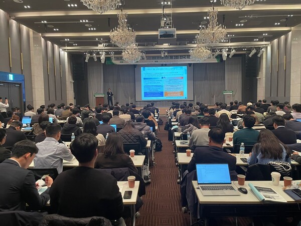 제 3회 한국 RE100 컨퍼런스가 진행되고 있다.