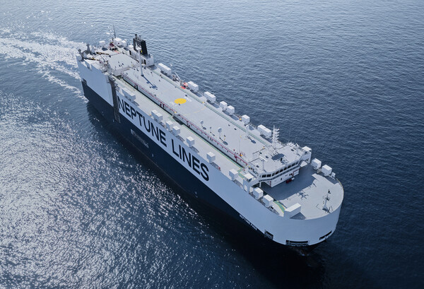 HD현대마린솔루션의 선박 엔진 최적화 기술이 적용될 3800CEU급 자동차운반선 NEPTUNE PHOS호.