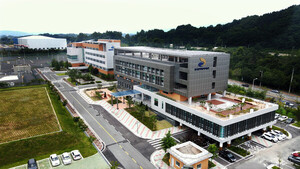 원자력통제기술원, 독서경영 우수직장 인증 획득 - 뉴스 썸네일 이미지