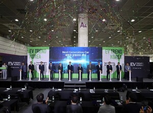 기아 EV5, EV 어워즈 2관왕…EV트렌드코리아 2026 개막